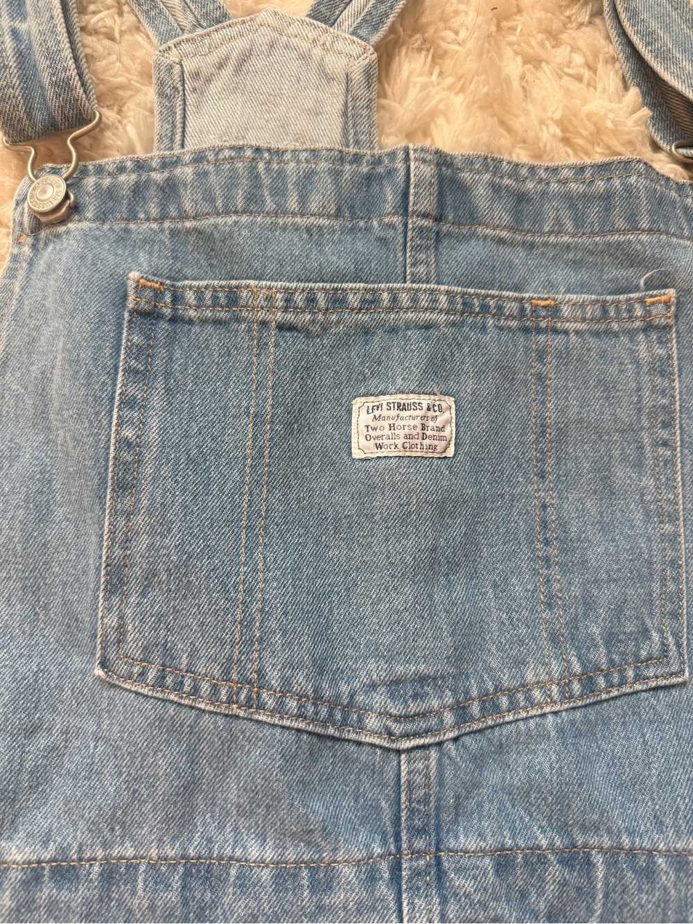 Levi’s Denim Short Overalls with Front Pocket - Light Blue - Picture 2 of 6